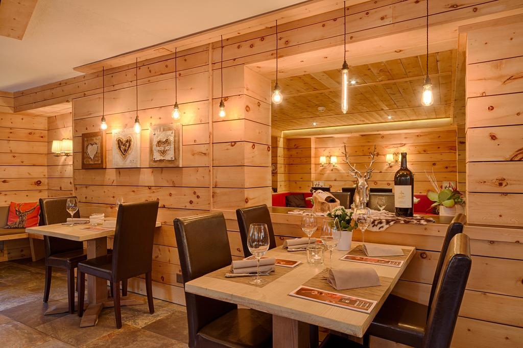 Hotel Cervo Sils Maria Εξωτερικό φωτογραφία
