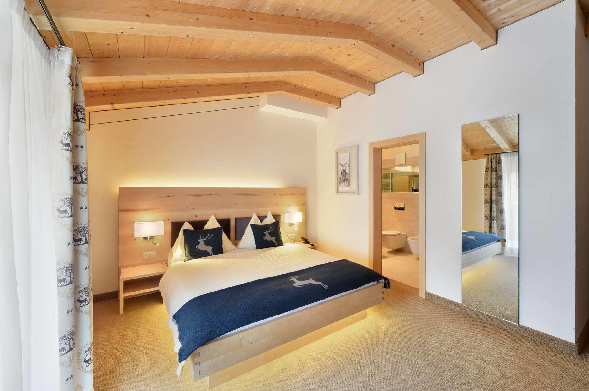 Hotel Cervo Sils Maria Εξωτερικό φωτογραφία